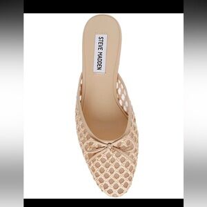Steve Madden Birdee Tan Raffia mules size 6.5 EUC